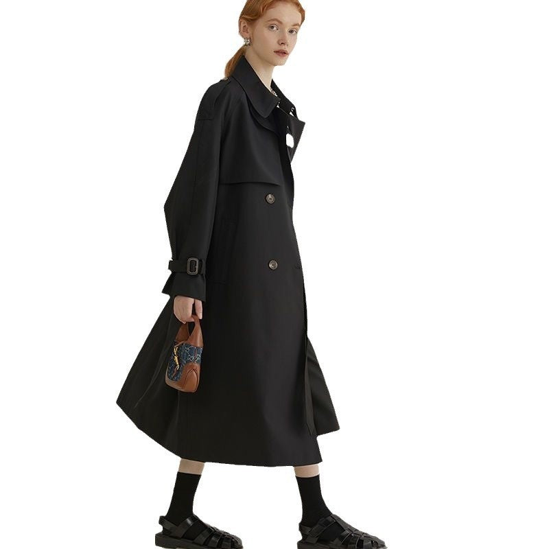 Trench Donna Medio-Lungo con Bottoni, Cintura e Spalline – Eleganza Stagionale